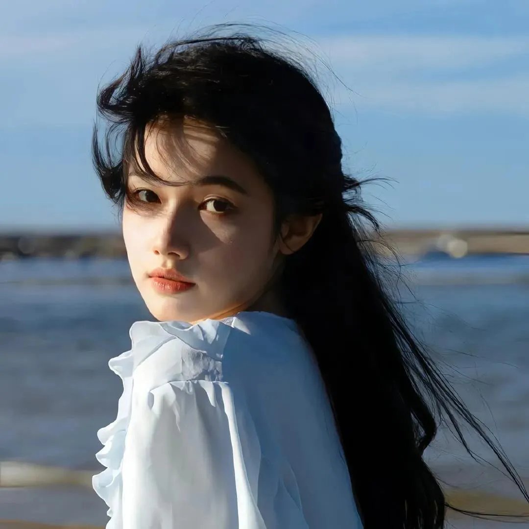 谁是宝藏歌手 嗨看版海报